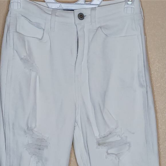 Hollister Jeans Womens 0 Short White Distressed Ultra High Rise Mom Denim Pants - Picture 3 of 12